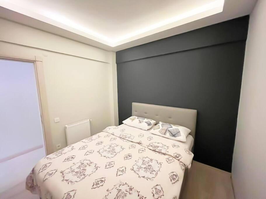 Appartamento House In The Center Of Kadikoy Provincia di Provincia di Istanbul Esterno foto